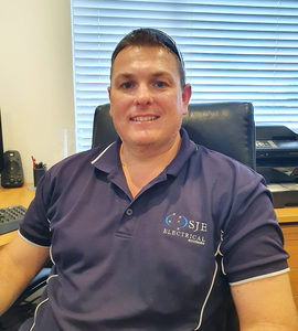 SJE Electrician Steve